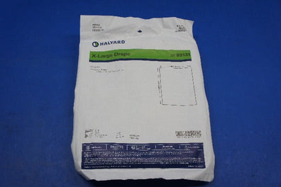 Halyard 89131 X-Large Drape, 76